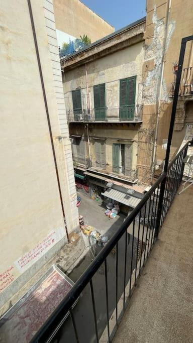 شقة Caza' Capo 40Mq Nel Centro Di باليرمو المظهر الخارجي الصورة